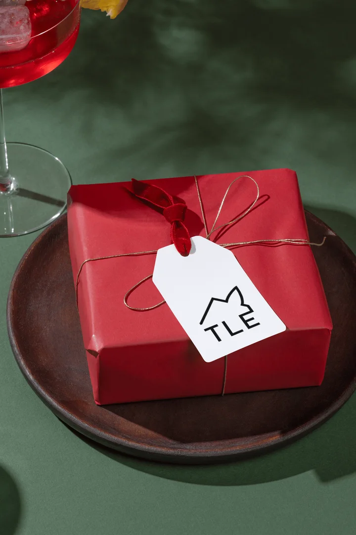 TLE gift tag